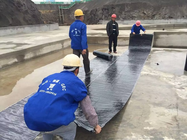 自粘防水卷材施工溫度不宜低于多少(圖1) 自粘防水卷材施工溫度不宜低于多少(圖1)